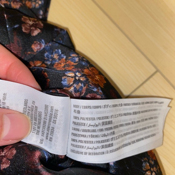 Two Piece Satin Floral Set - Picture 5 of 5